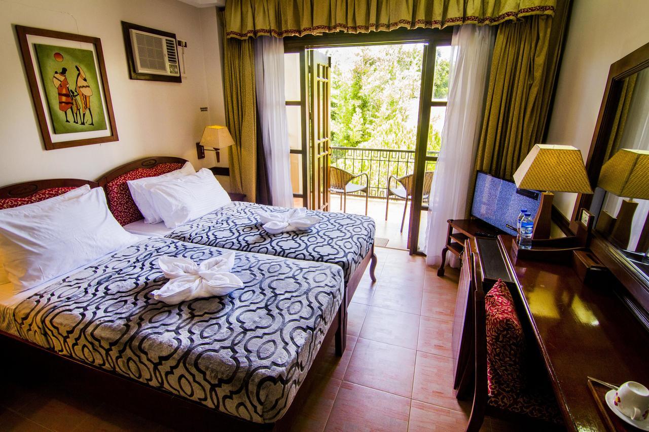 G'S Grand Resort And Convention Center Panglao Extérieur photo