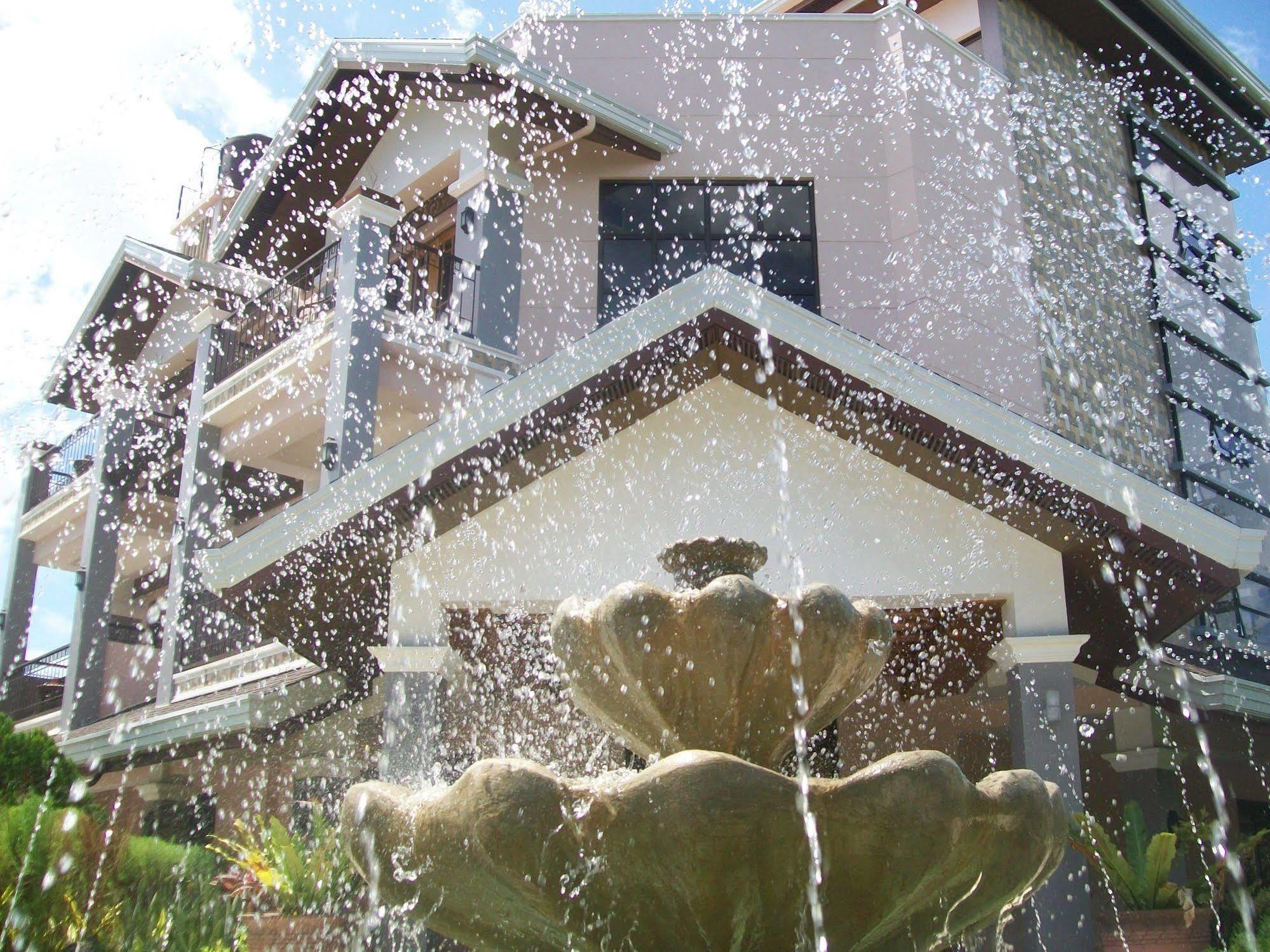 G'S Grand Resort And Convention Center Panglao Extérieur photo